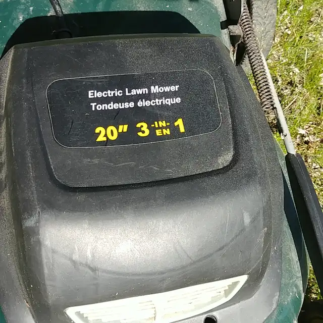20" steel-body YARDWORKS Electric Mulcher Mower (r.$499+) in Lawnmowers & Leaf Blowers in City of Toronto - Image 4