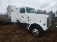 Project*1998 freightliner classic