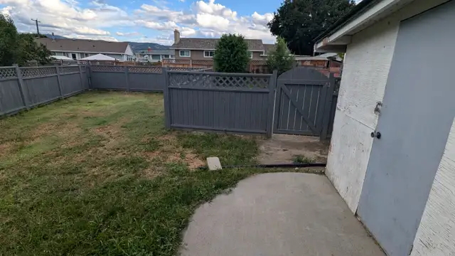 2 Bed 1 Bath Basement Suite - Available May 15th - North Shore in Long Term Rentals in Kamloops - Image 11