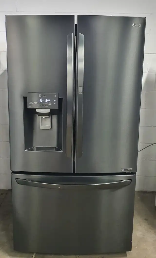 SALE! Refrigerator “LG” H70/W36/D33 Black Matte Stainless Steel  in Refrigerators in City of Toronto - Image 2