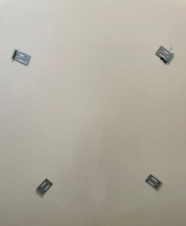 Richmond Hill- used oval mirror 30x24 inch in Home Décor & Accents in Markham / York Region - Image 3