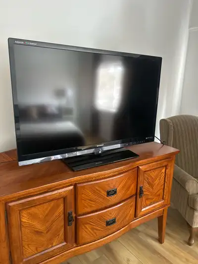 45” Flat screen TV, View more