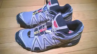 Salomon Women's Speedcross Trail Running Shoes Size 6.5US, View more