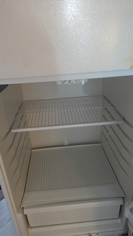 Frigo Inglis in Refrigerators in Longueuil / South Shore - Image 4