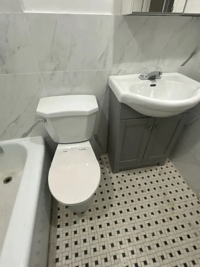 apartment rental in Long Term Rentals in City of Toronto - Image 8