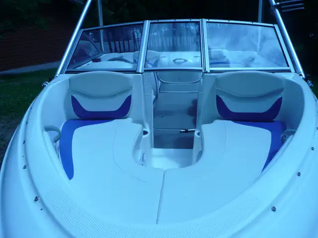 BATEAU BAYLINER 175XT 2006 in Powerboats & Motorboats in Shawinigan - Image 5