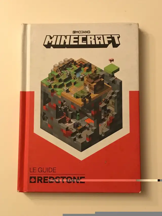2 French Francais MINECRAFT Books both for only $5 in Children & Young Adult in Ottawa - Image 3