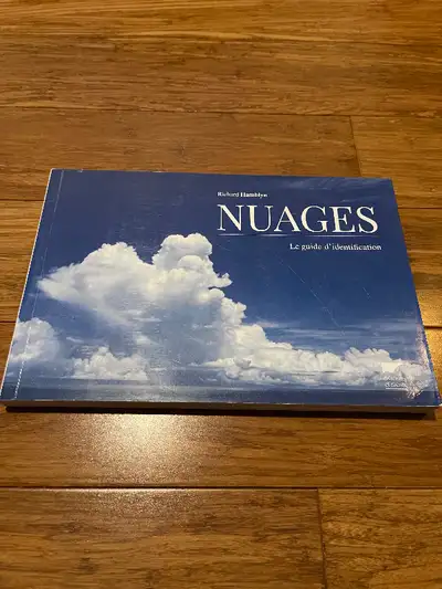 Richard Hamblyn - Nuages : Le guide d’identification., View more