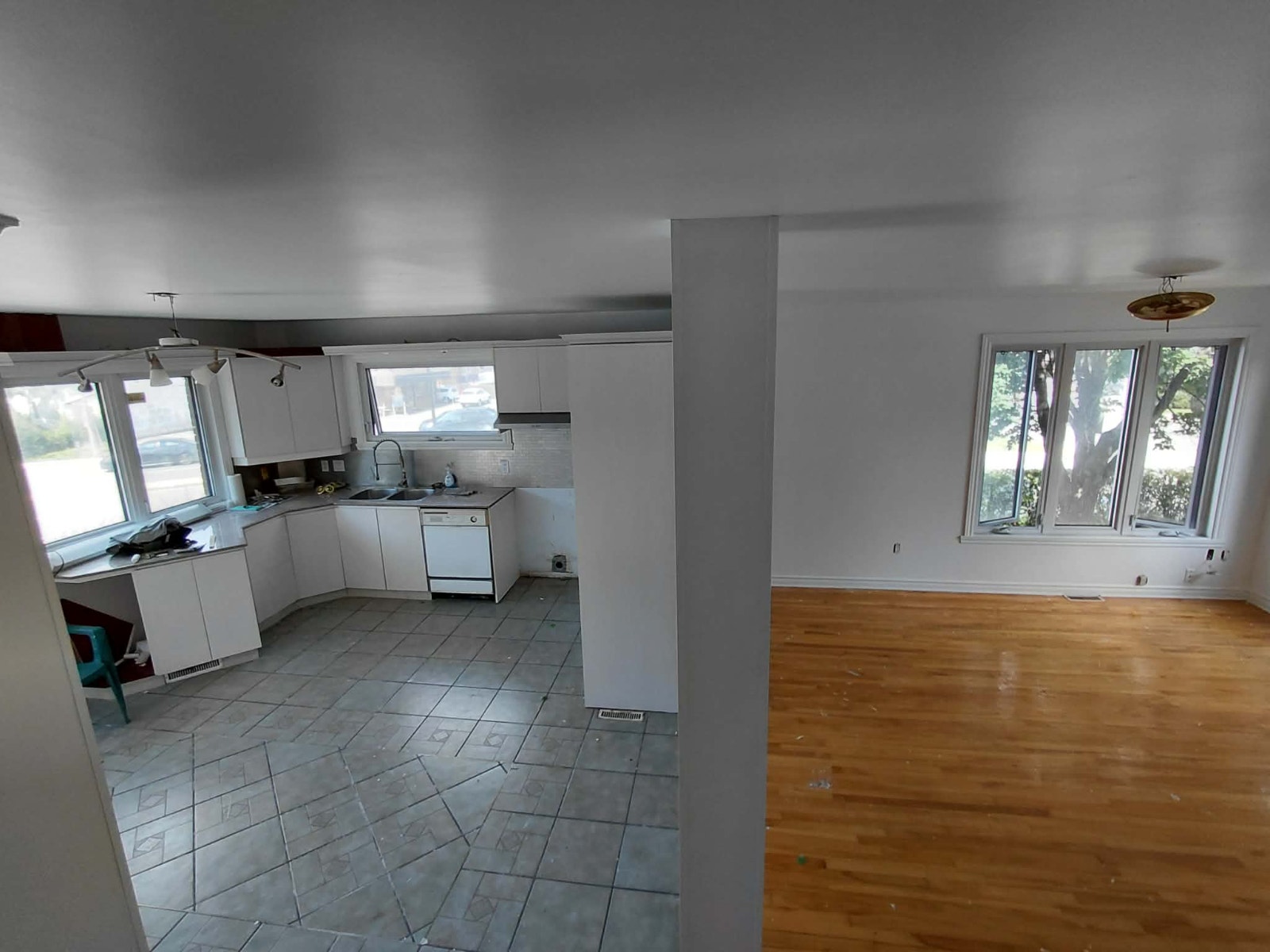 Grand Logement 5 ½ a Montreal-Nord - occupation immediate — photo 2