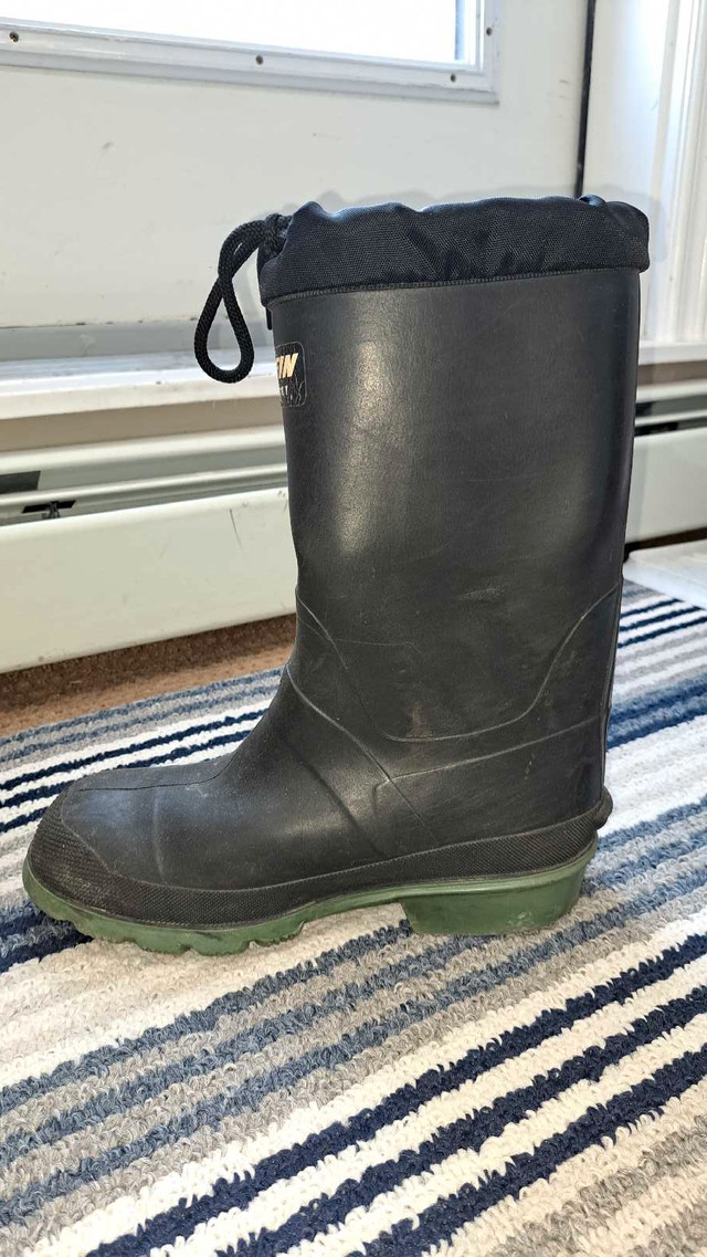 Mens Winter  Safety Boots in Men's Shoes in Calgary - Image 3