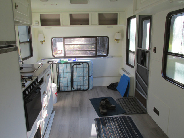 roulotte a vendre ou a louer dans VR et caravanes  à Lévis - Image 2