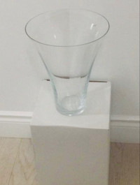 Glass Vase (Brand New)