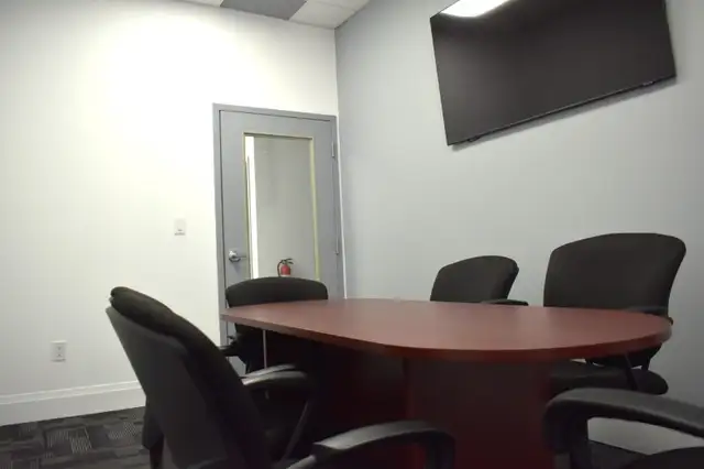 AMITY OFFICES IN CHURCHILL MEADOWS, MISSISSAUGA in Commercial & Office Space for Rent in Oakville / Halton Region - Image 8