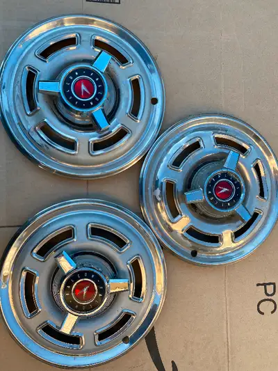 1963 64 65 Ford Falcon spinner style Hubcaps Set of 4 13”