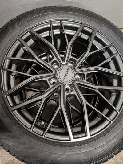 4 mags Rufino 18 pouces comme neuf avec pneus nokian hakkapelita R5 225 55 18 usure 8/32 9/32 usé ég...