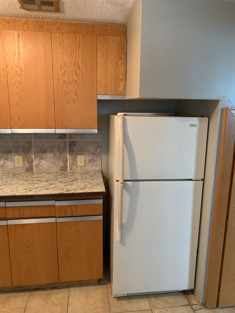 Basement suite -Legal For Rent . Large badroom made out of two bedrooms, full bathroom, Kitchen with...