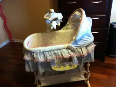 SIMPLICITY 4-in-one sleeper, View more