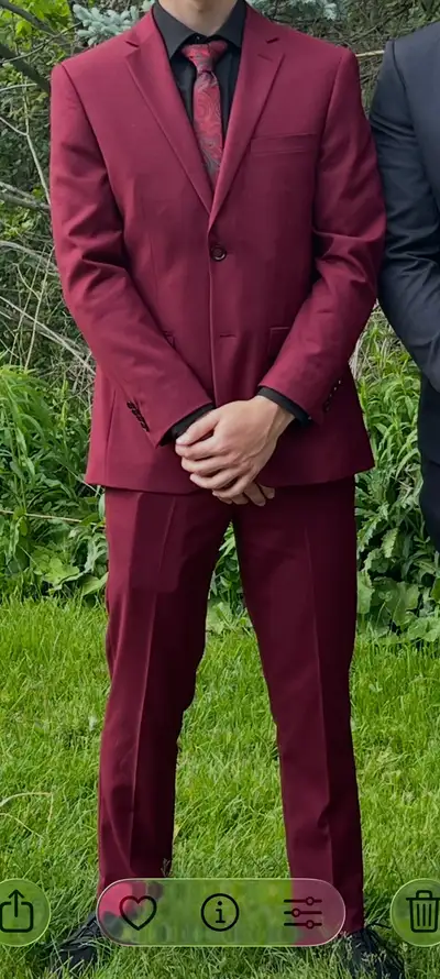 Men’s Suit great for grad, View more