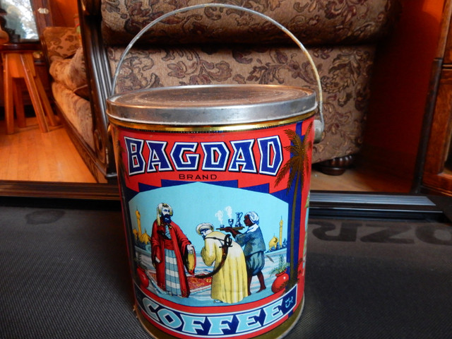 Vintage Bagdad coffee tin-5 pounds- in Arts & Collectibles in Saskatoon - Image 3
