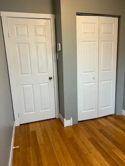 Unfurnished Room for Rent available in a beautiful quiet neighbourhood in the North End of Halifax....
