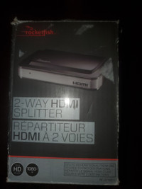 Rocketfish 2 Output HDMI Splitter. 3D HD and HDR Pass Through