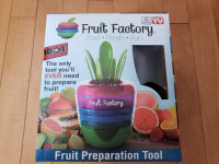 Fruit factory 10 in 1 fruit preparation tool