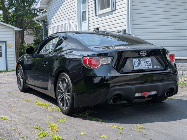 Scion fr-s — photo 3