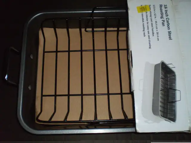 NEW Roasting Baking Pans, NEW in Kitchen & Dining Wares in City of Toronto - Image 4