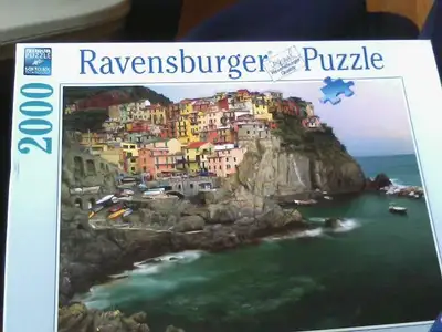 Casse-tête Ravensburger 2000 pièces, View more