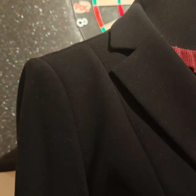 Tristan & Iseut Blazer in Women's - Tops & Outerwear in City of Toronto - Image 7