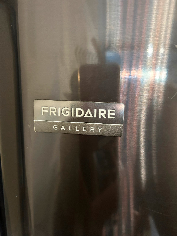Fridge for sale in Refrigerators in Ottawa - Image 2