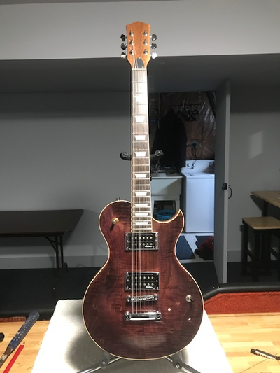 LP Solo clone, View more