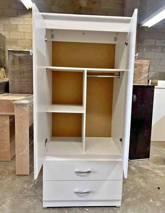 wardrobe in Dressers & Wardrobes in City of Toronto - Image 2