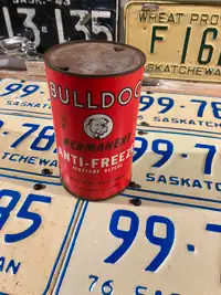 Bulldog quart can