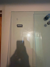 MAXX Sliding Shower Door