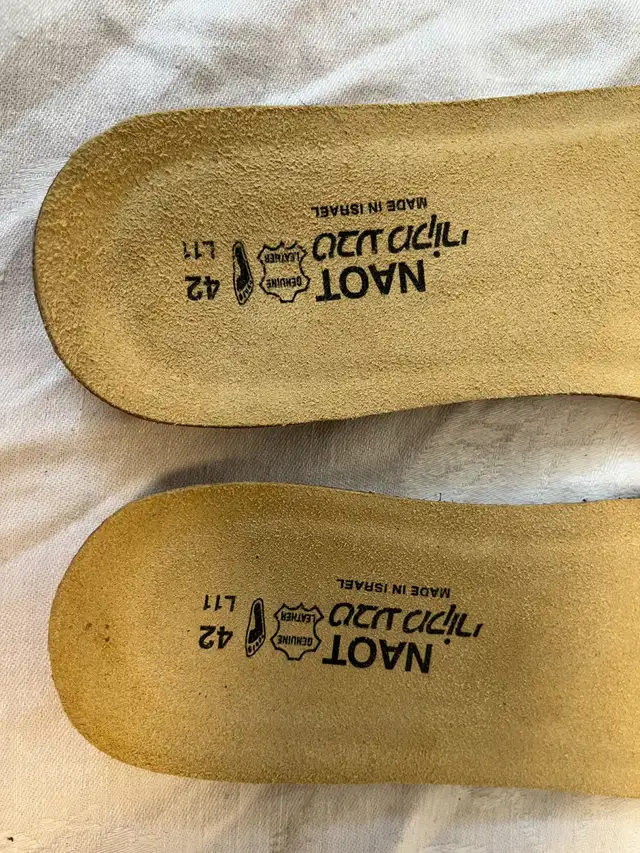 NAOT WOMENS REPLACEMENT FOOTBEDS Insoles EU 42 US L 11 Tan Suede in Women's - Shoes in Calgary - Image 6