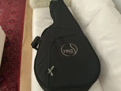 Tric Canada Guitar Case, View more