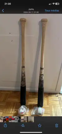 Je vends 2 bâton de bois de baseball avec 2 ball 