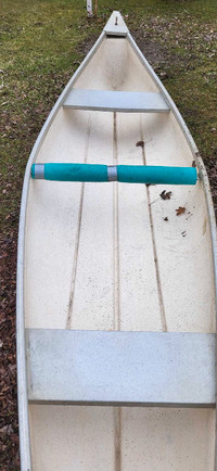 Fiberglass Canoe 14'