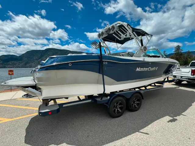 2021 Mastercraft X26 in Powerboats & Motorboats in Penticton - Image 2