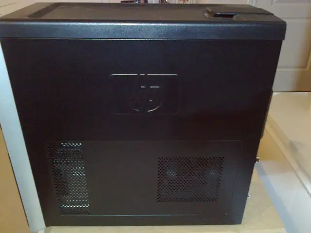 HP Pavilion m9150f Desktop in Desktop Computers in Ottawa - Image 3