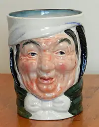 VINTAGE POTTERY OLD LADY FACE CHARACTER TOBY MUG FANCY HANDLE
