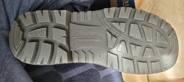 Brand new Blundstone  boots for sale in Men's Shoes in Oshawa / Durham Region - Image 4