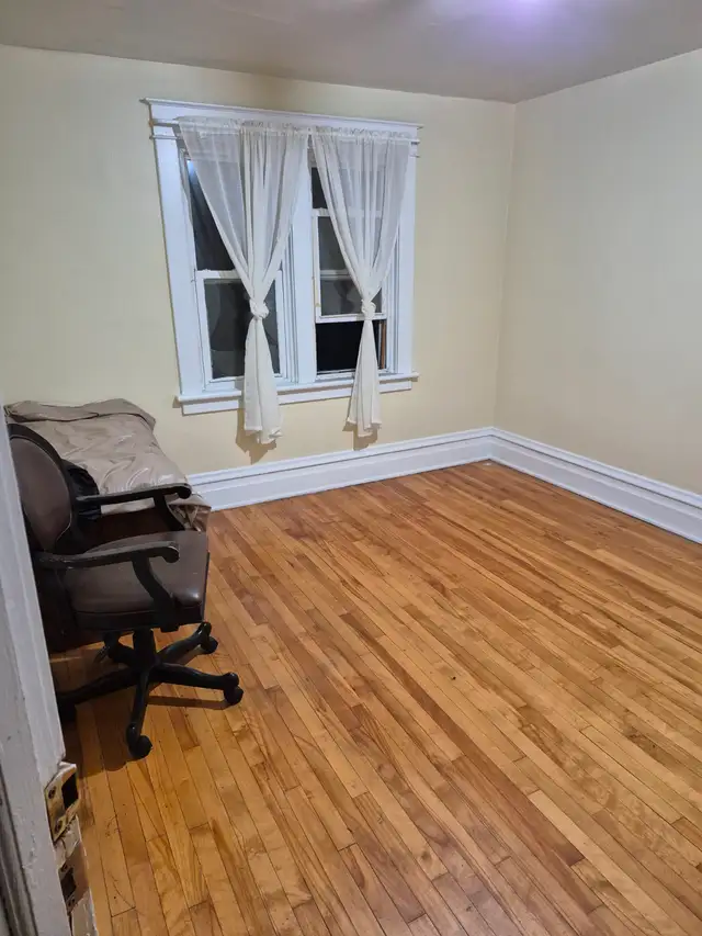2 Rooms for Rent Downtown in Room Rentals & Roommates in Ottawa - Image 8