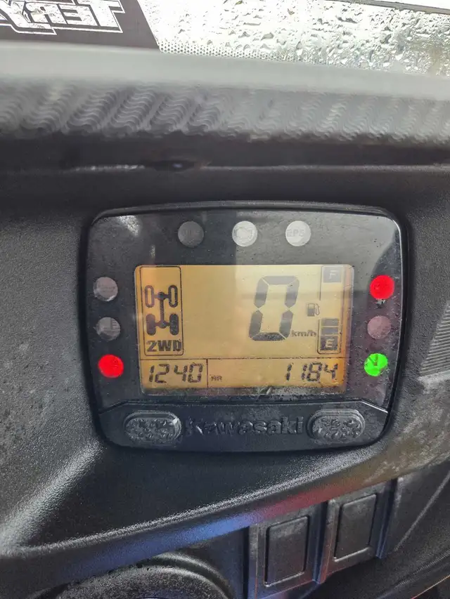 Kawasaki Teryx 2022 in ATVs in St. John's - Image 4