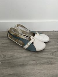 Puma sandal shoes 8.5