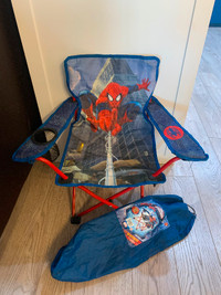 Kids SPIDER-MAN Folding Camp Chair w/Cup Holder & Storage Bag