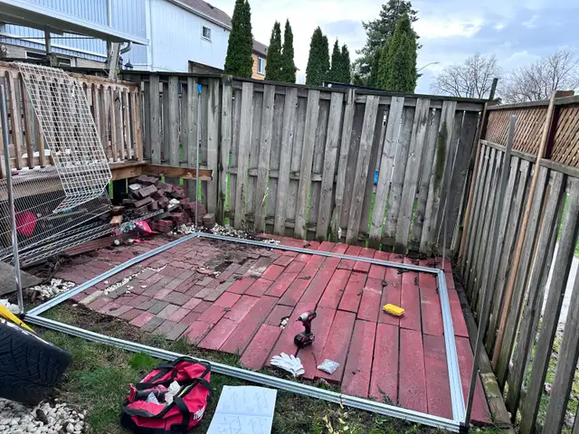 Reliable Handyman | TV Mounting | IKEA Assembly | Deck & Floorin in Carpentry, Crown Moulding & Trimwork in City of Toronto - Image 5