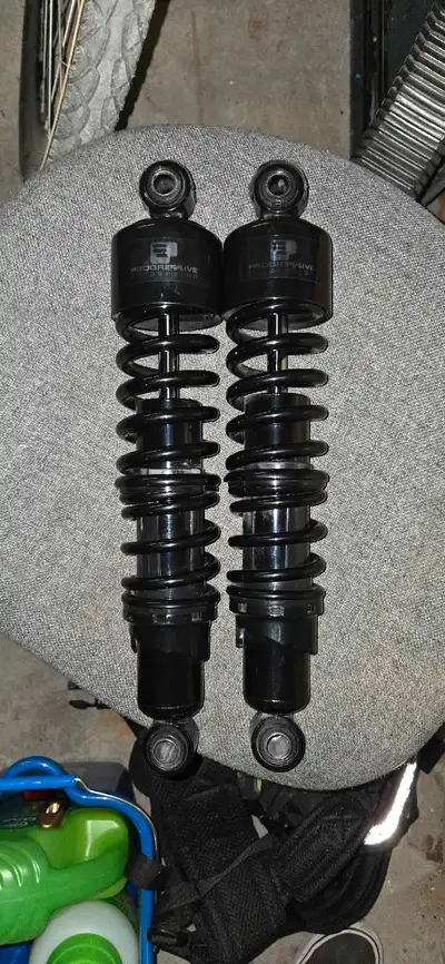 For sale Progressive 412 Dyna shocks 13.5" Heavy duty Adjustable rebound Great condition Fitment 06-...