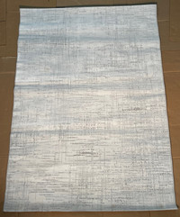 Tapis gris et blanc…autres